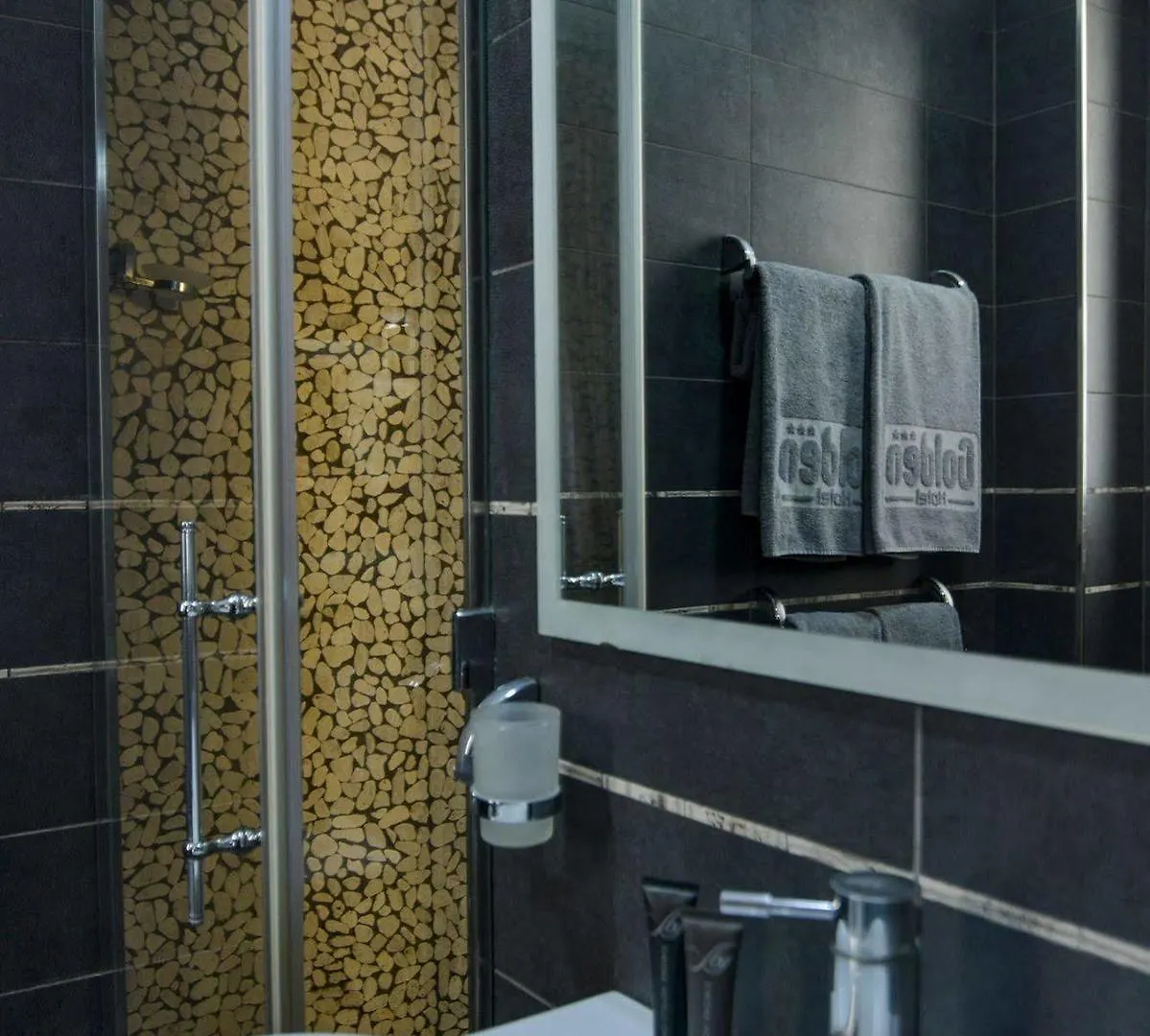 Golden Hotel Naples